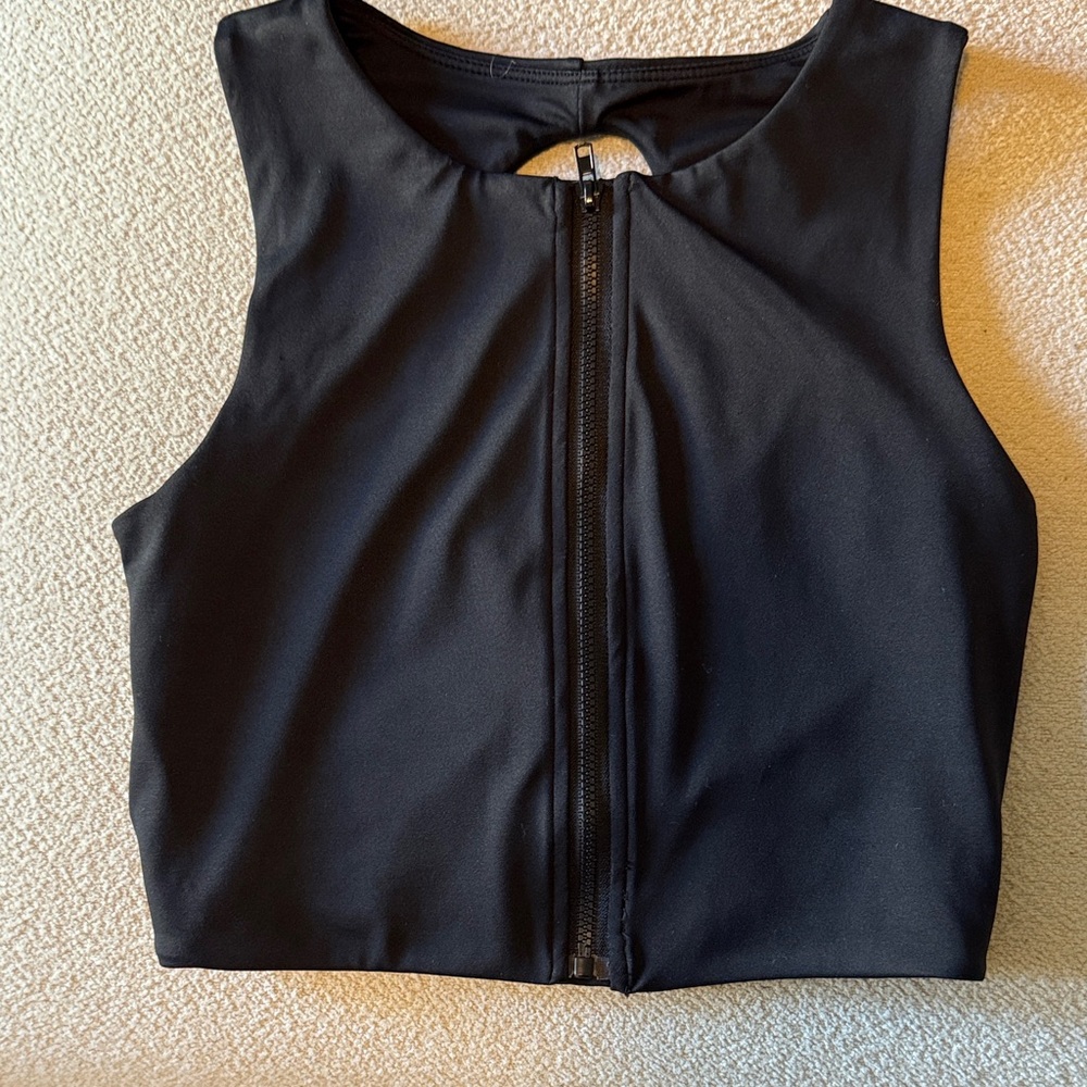 Buffbunny Limitless Zip Bra in Black